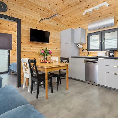 Letniskowy W Rewalu Camping