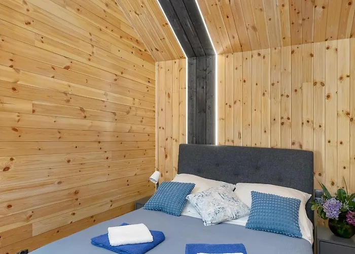 Letniskowy W Rewalu Camping *